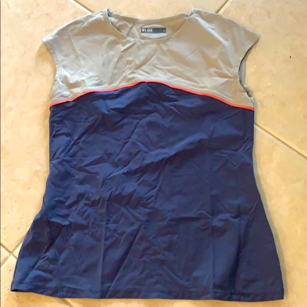 Tennis top